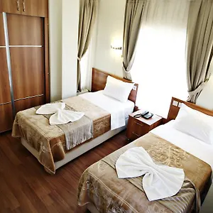 Hotel Taksim Palace